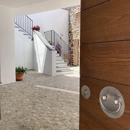 Zenia B Apartment *